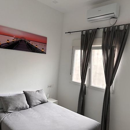Apartamento En Planta Baja Cerca De La Playa En Badalona Extérieur photo