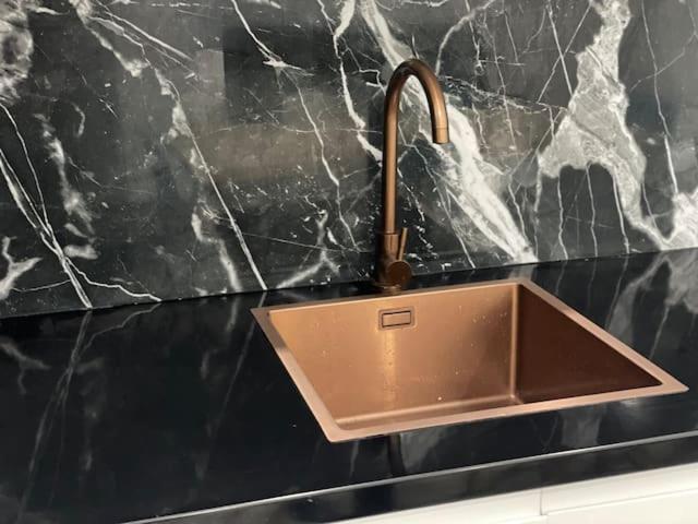 Apartamento En Planta Baja Cerca De La Playa En Badalona Extérieur photo